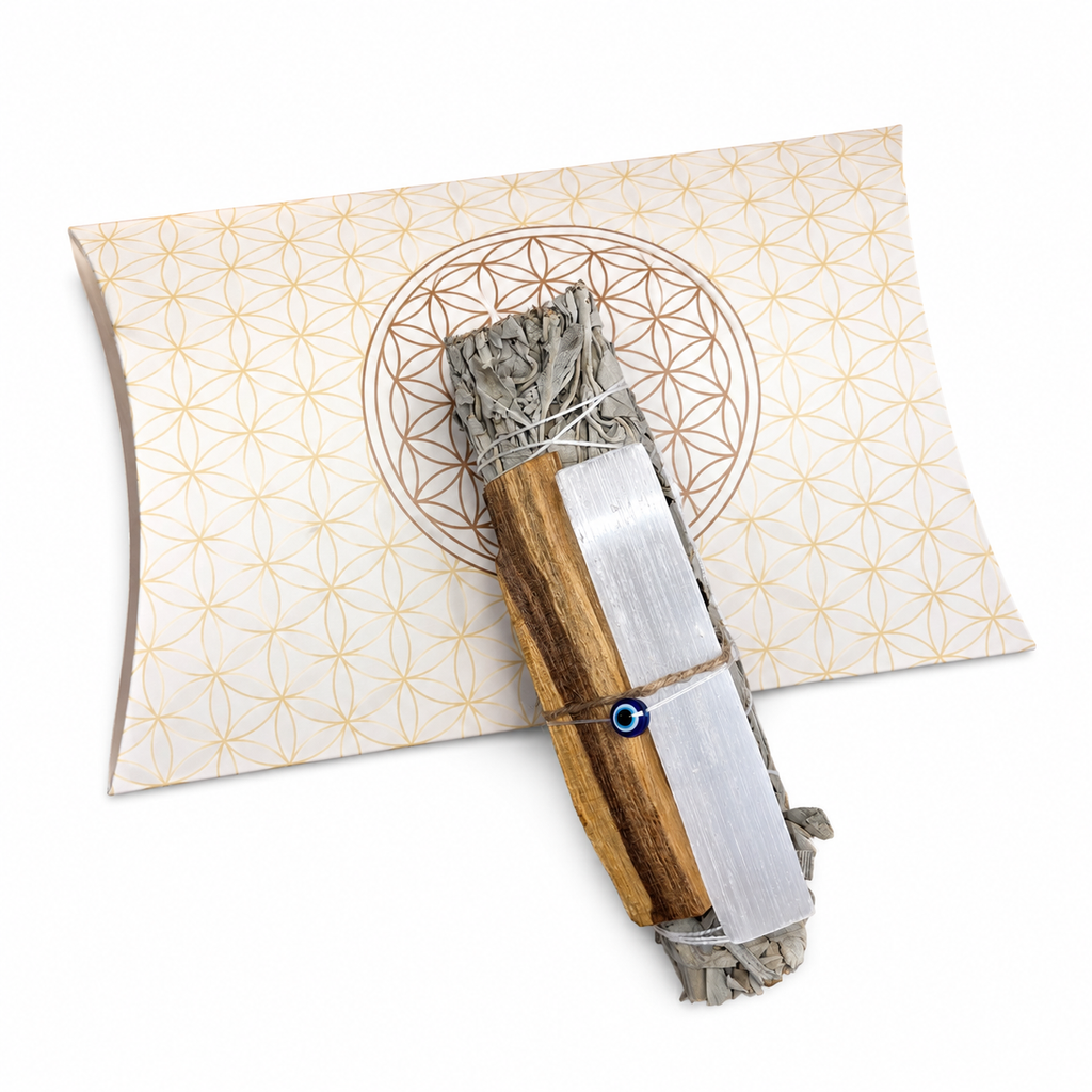 Kit di Purificazione Energetica – Salvia Bianca, Palo Santo e Selenite